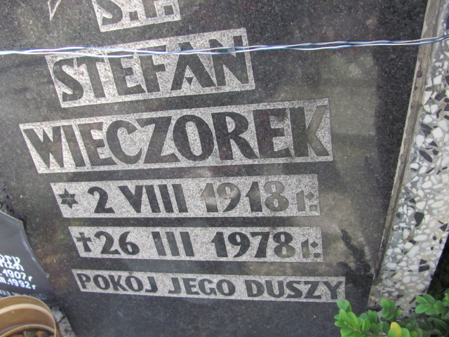 Agata Wieczorek 1907 Dzierżoniów - Grobonet - Wyszukiwarka osób pochowanych