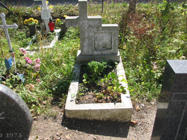  NN Dzierżoniów - Grobonet - Wyszukiwarka osób pochowanych